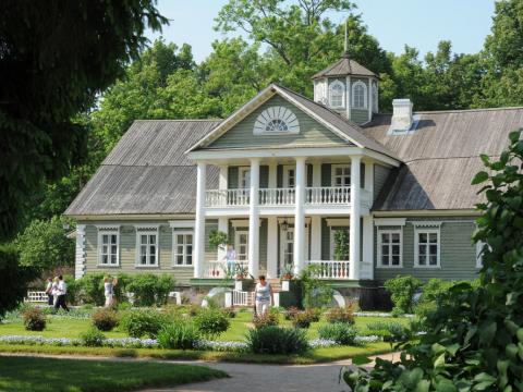 Михайловское (Пушкинские горы)